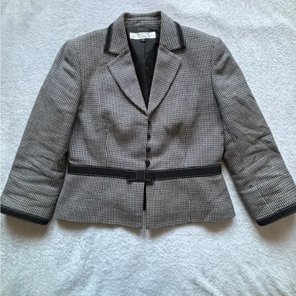 Tahari Petite Jacket - Picture 1 of 9